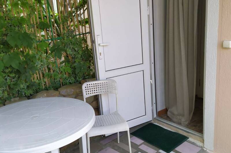 Отдельно стоящий домик 2х местный