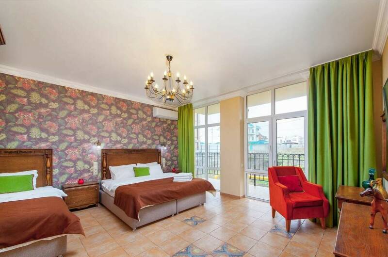 Трехместный «Комфорт» с террасой или балконом