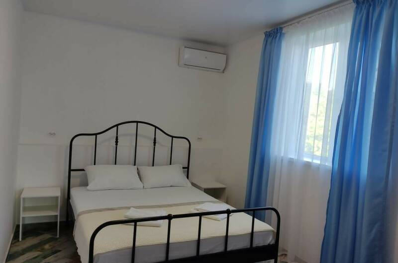 «Люкс» с панорамным видом на море «Синий»