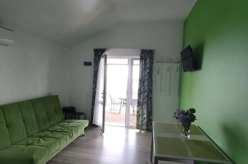 «Люкс» с панорамным видом на море «Зеленый»