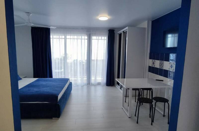 Студия с панорамным видом на море на 2 этаже