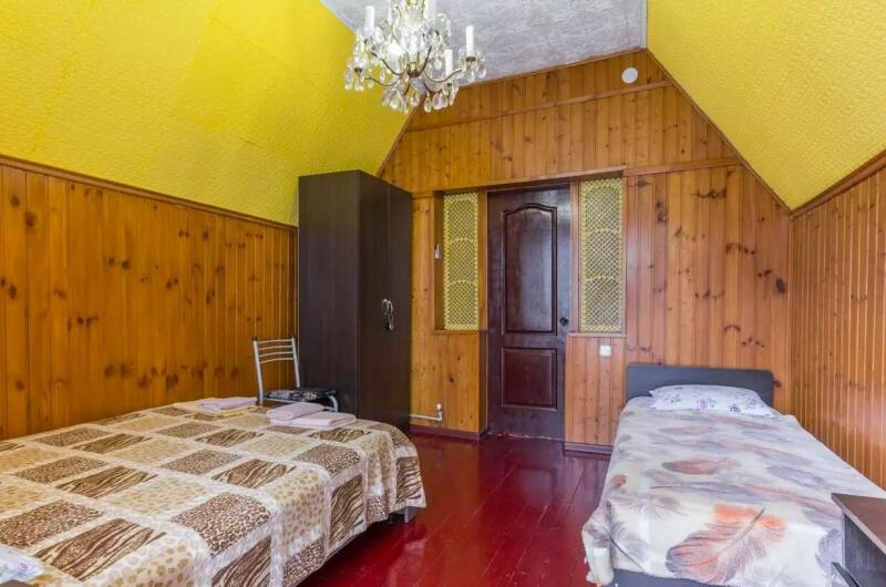 Трёхместный «Эконом» с балконом, 3 этаж