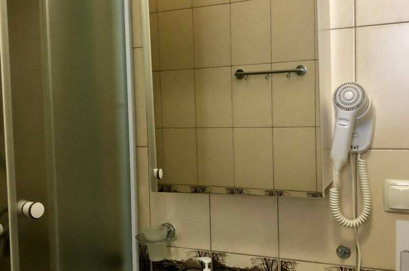 «Полулюкс» 2 комнаты с балконом