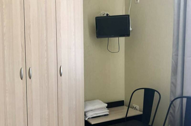 «Полулюкс» 2 комнаты с балконом