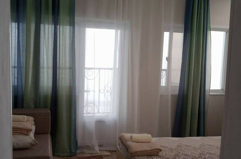 3х- с балконом