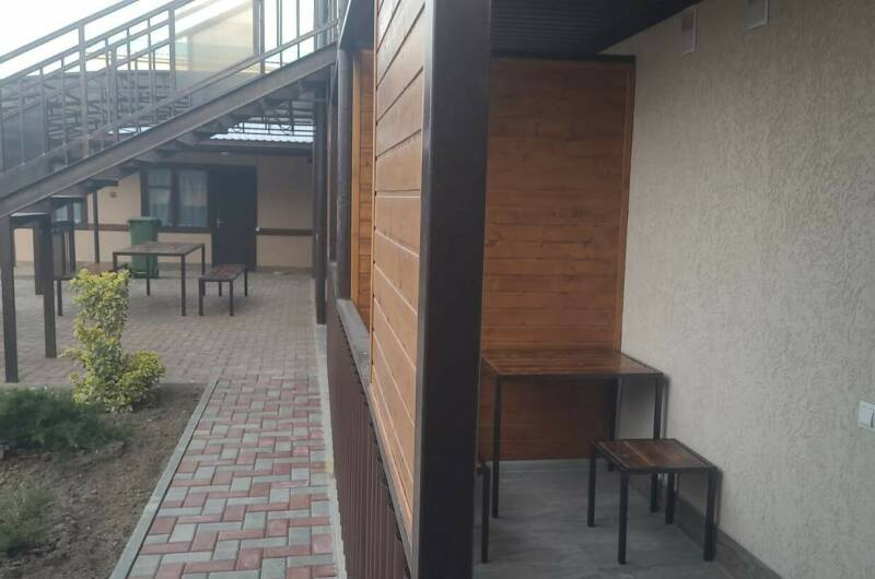 «Стандарт» с отдельной верандой 4-х местный