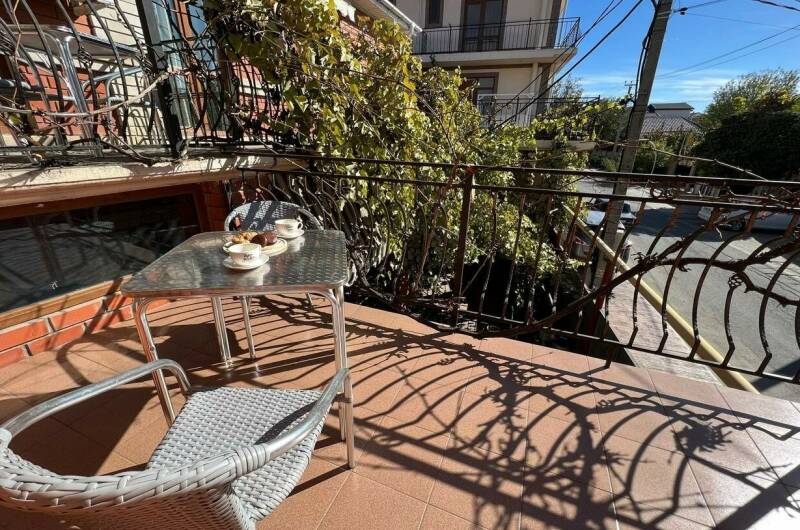 Апартаменты-студия 3 комнатная