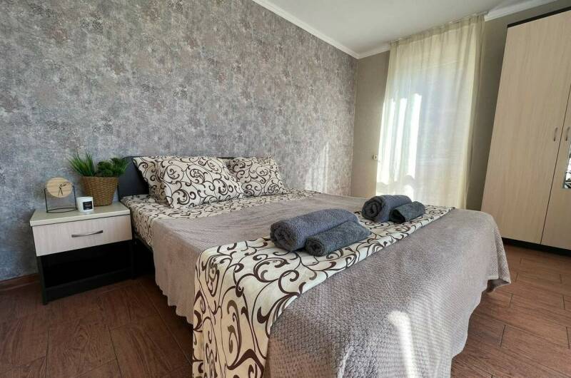 Апартаменты-студия 3 комнатная