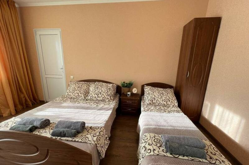 3х местный стандарт с балконом