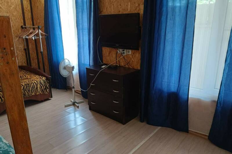 Отдельный летний домик (дача)