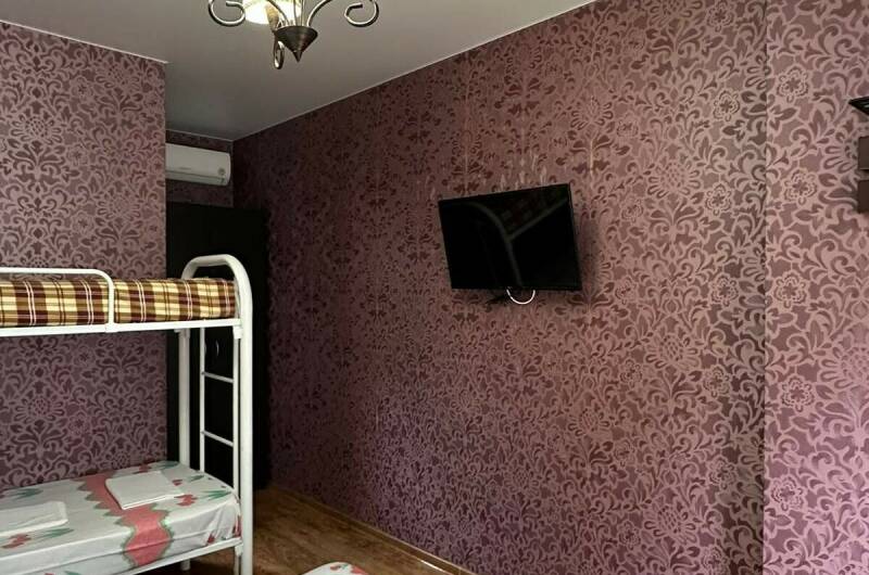 Четырехместный номер «Дом у моря» центр Адлера