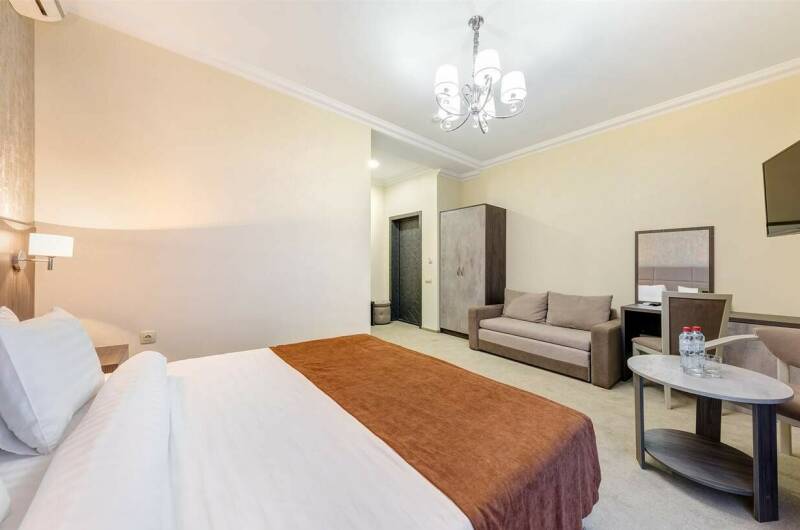 4х местный «Комфорт» с французским балконом