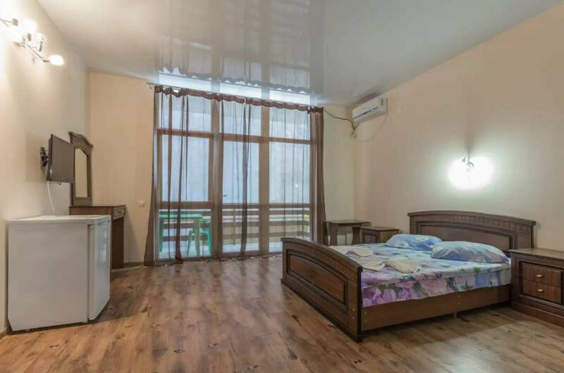 Четырехместный номер с балконом