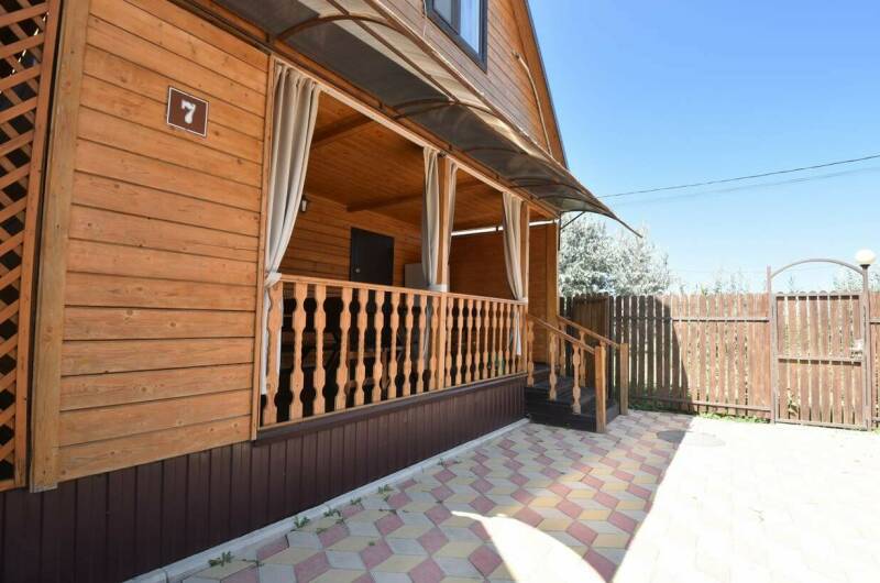 Дом с видом на бассейн и детскую площадку 6 мест