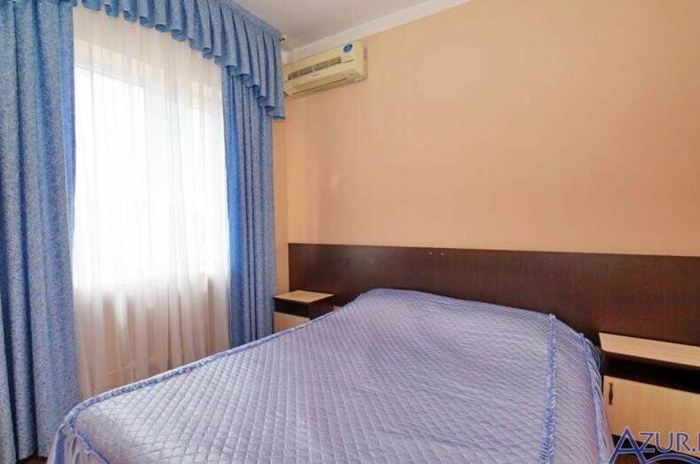 Двухкомнатный номер с балконом