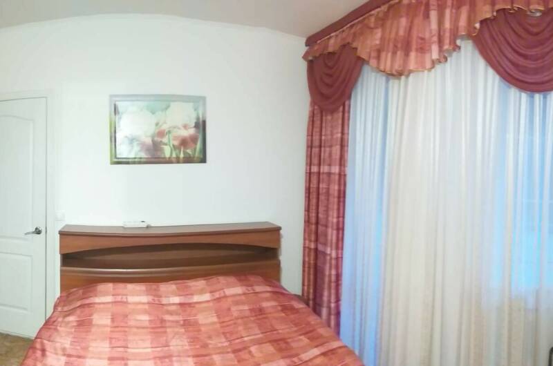 Стандарт с балконом (вид на речку)