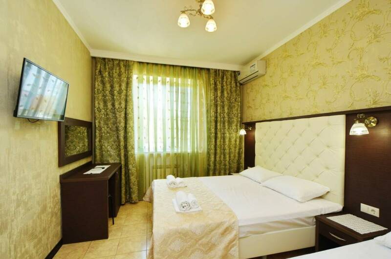 3х местный номер без балкона на первом этаже