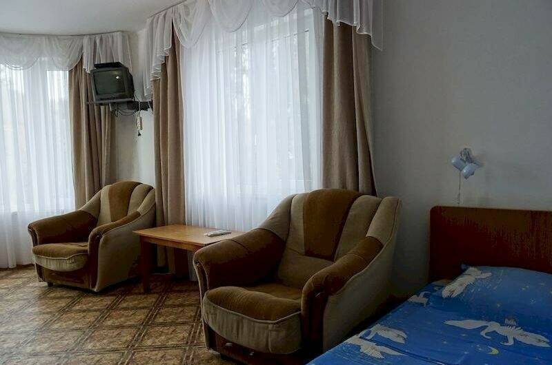 «Стандарт семейный» 4х-местный (2-комнатный)