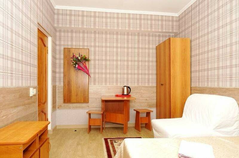 2 комнатный 6ти местный