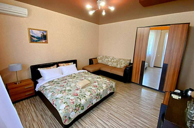 4-х местный «Комфорт» с балконом и видом на горы