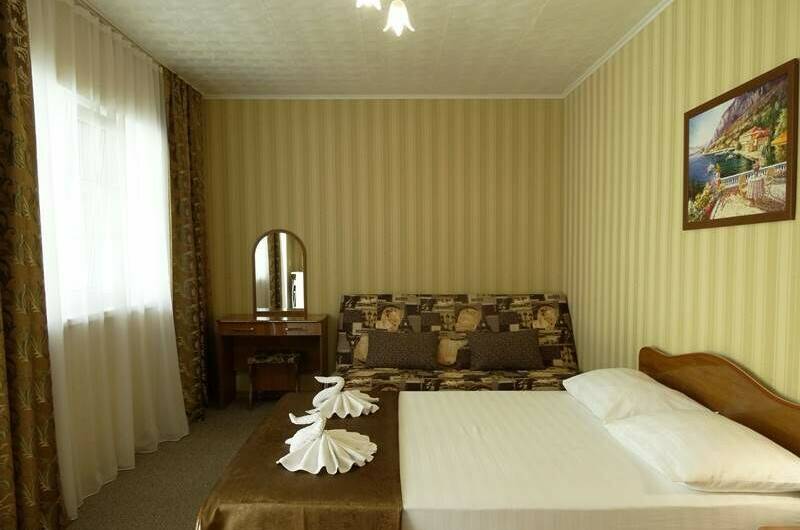 Трёхместный номер «Стандарт»