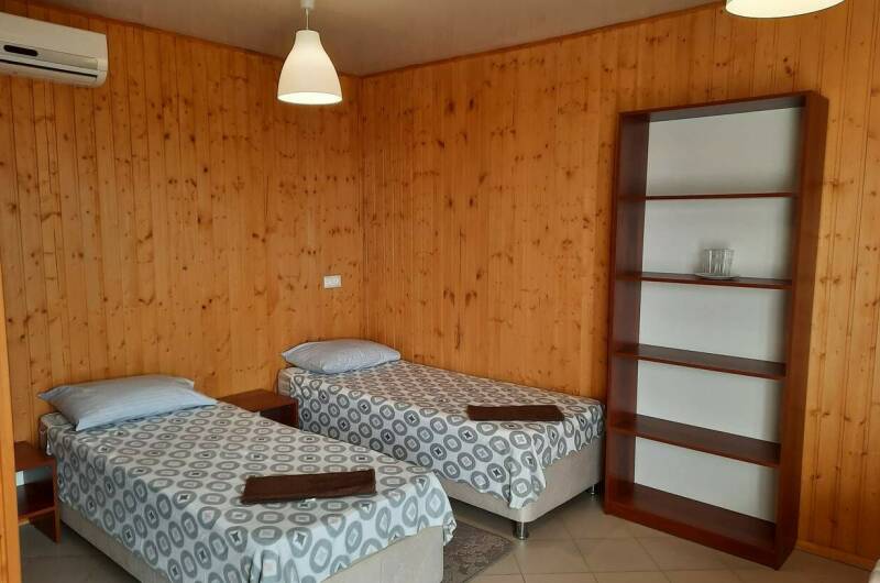 Стандартный трехместный