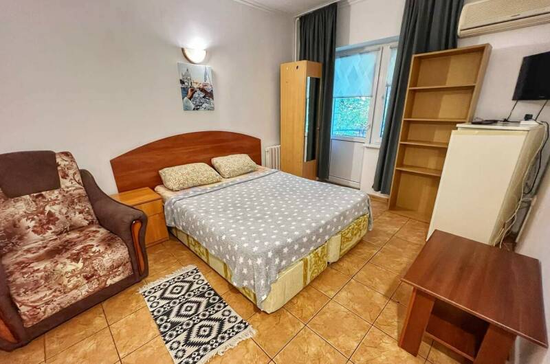 Трехместный номер стандарт с балконом