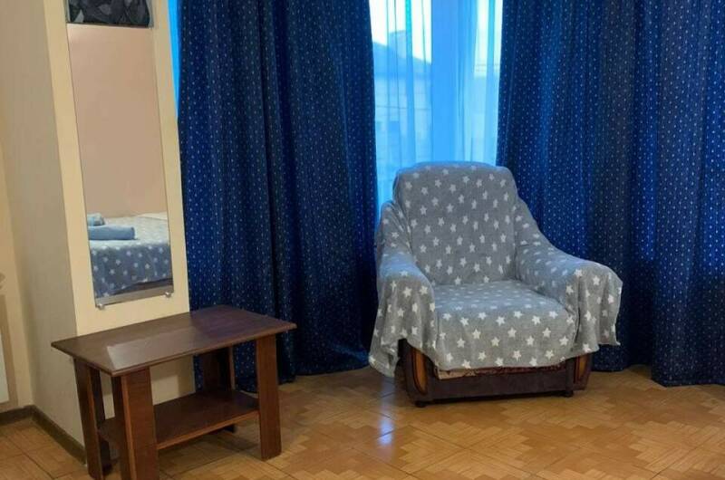 Четырехместный стандарт с балконом