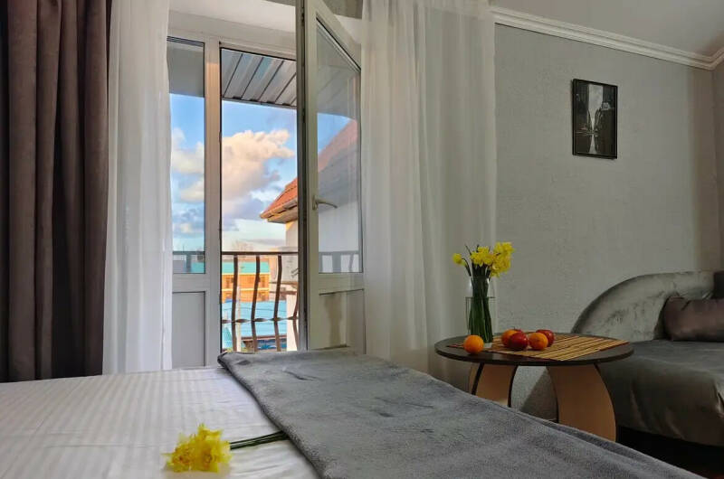 4-мест «Полулюкс» с балконом