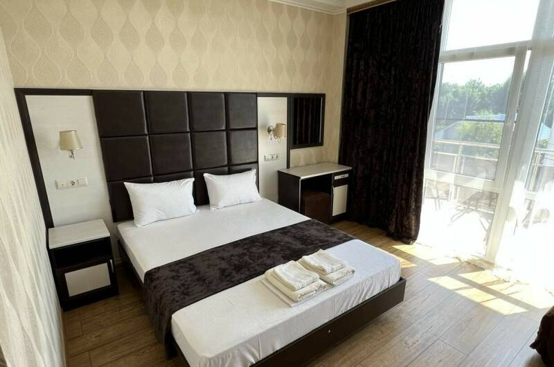 Двухместный с доп. местом для 2-х детей до 10 лет