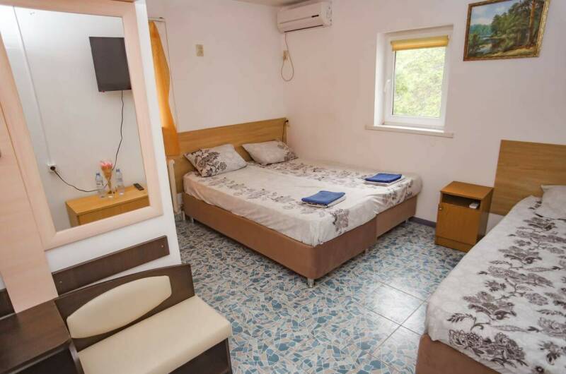 Номер «Эконом» трёхместный