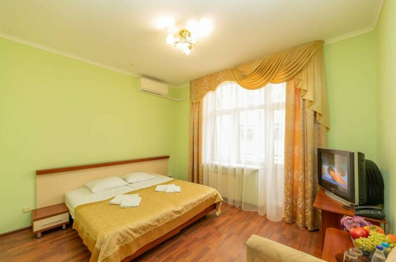 «Стандарт»