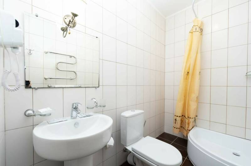 «Полулюкс»