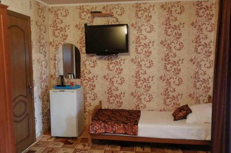 Трехместная комната «Стандарт» *