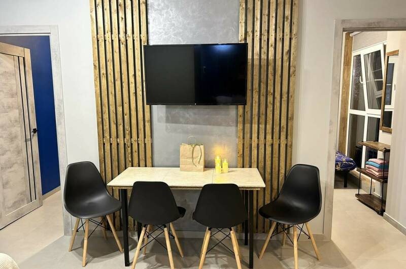 «Трехкомнатная квартира»