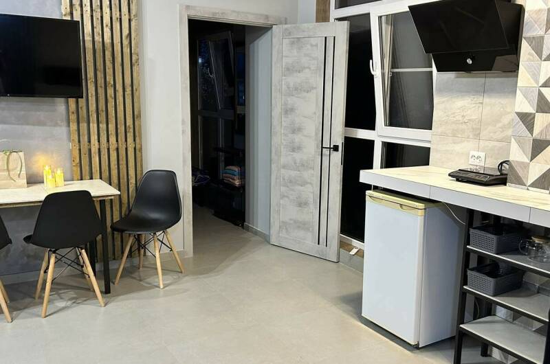 «Трехкомнатная квартира»