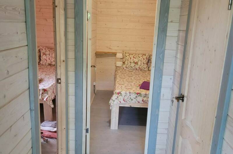 Деревянный сруб двухкомнатный