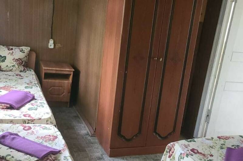 Двухкомнатный семиместный дом «Эконом»