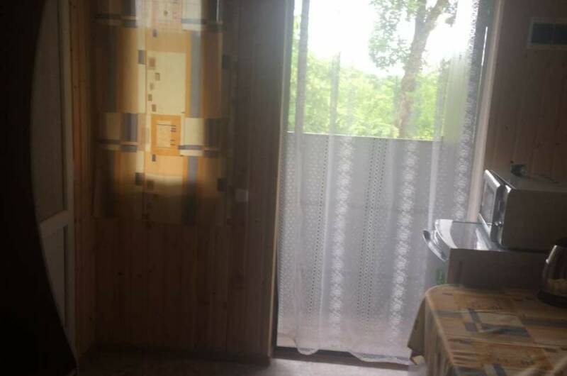 Трёхместный номер «Стандарт» в общем корпусе, 2 эт