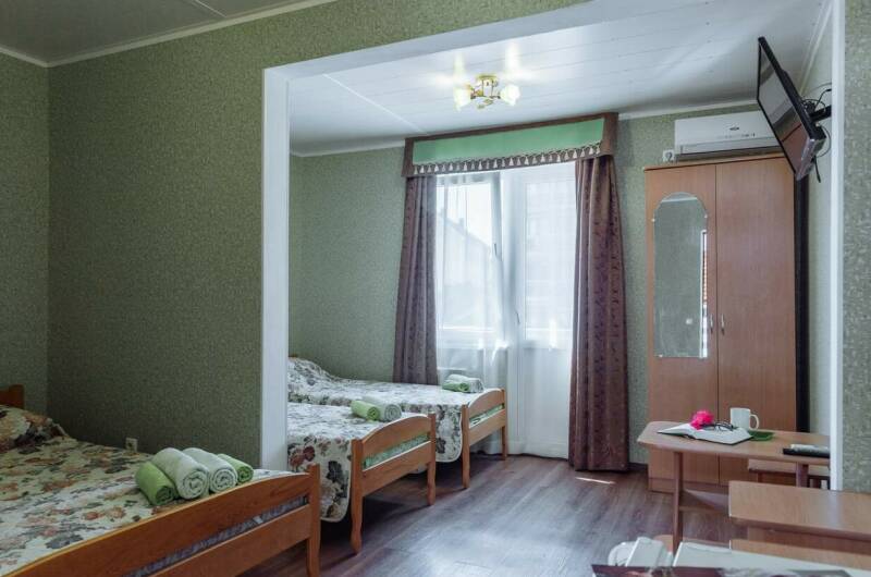 5-ти местная комната