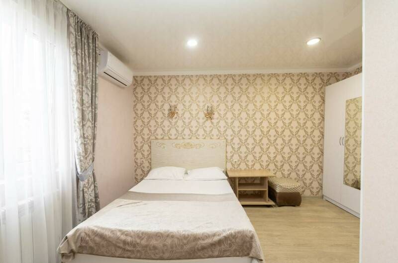 «Стандарт» 3-местный (без балкона)