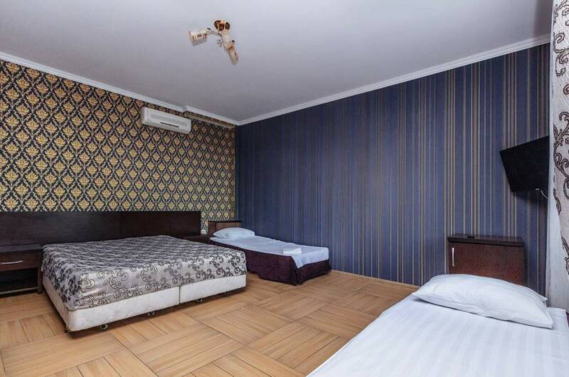 «Комфорт» 2-местный (без вида и балкона)