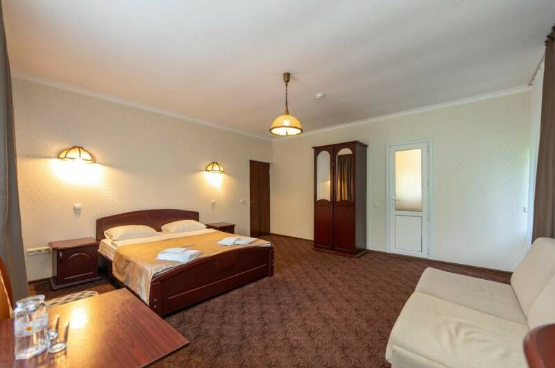 «Студия» с балконом