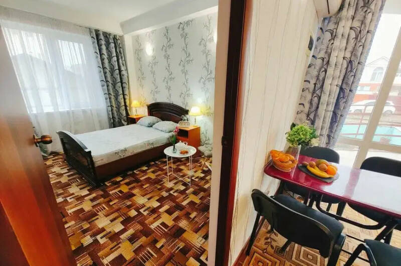 «Семейный» трехкомнатный с кухней