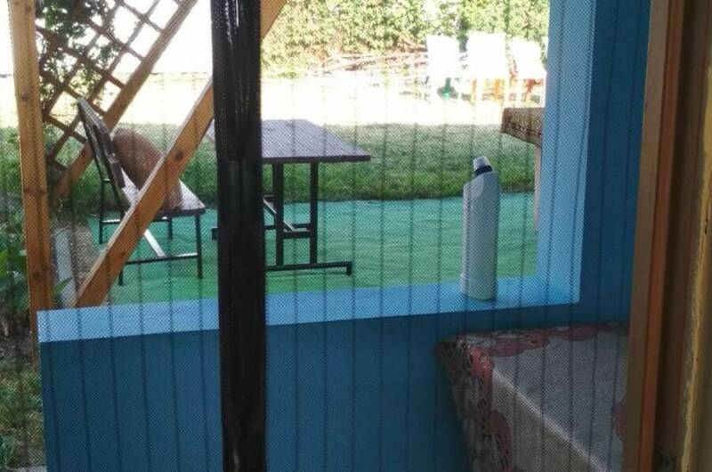 Номер на двоих в пятиместном домике