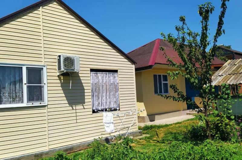 Домик «Люкс» на 4−5 человек