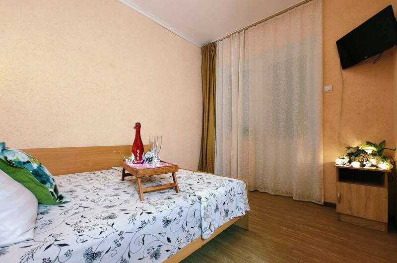 2-х комнатный 4-х месный номер с террасой на этаже