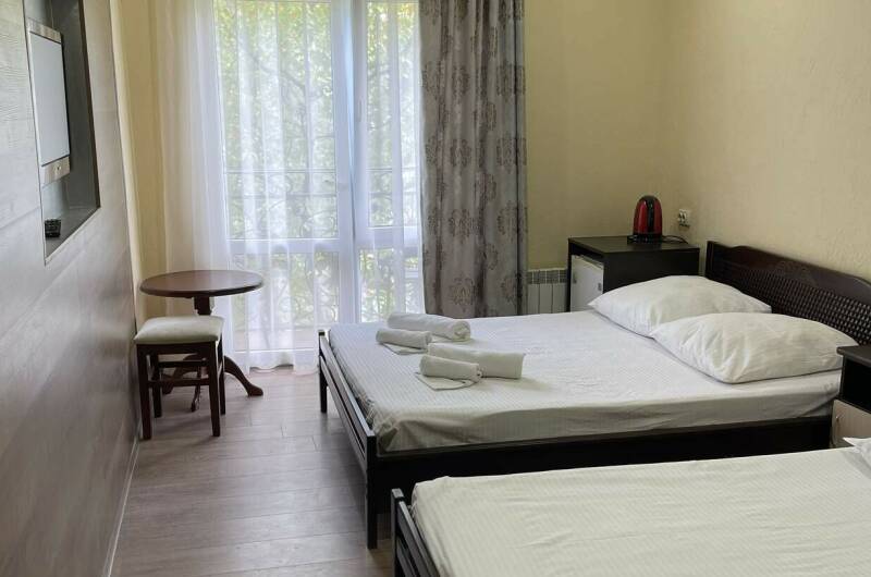 3-х местный с балконом