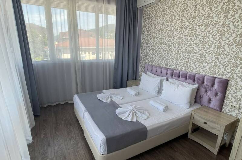 Апартаменты с балконом