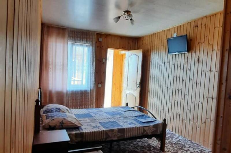 Делюкс 2−3-4−5 местные номера Gortenziya